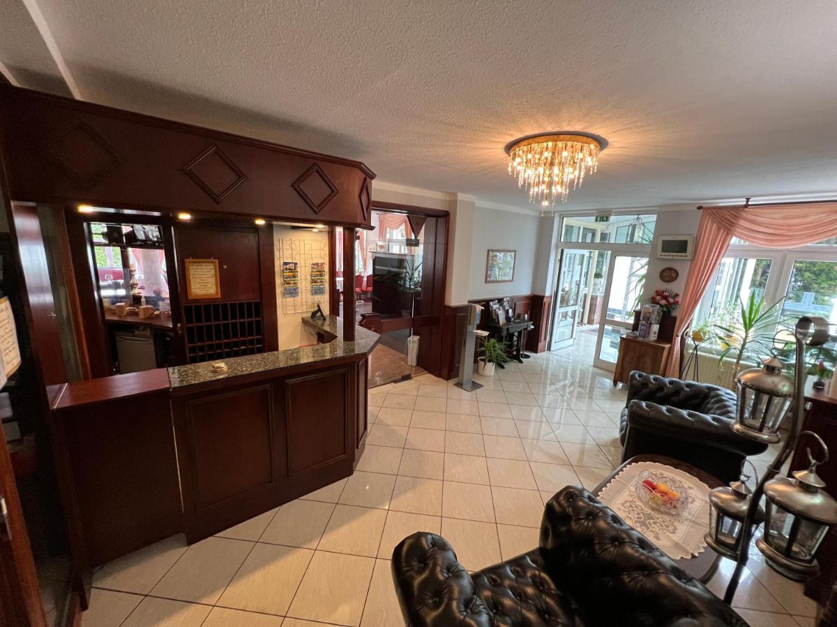 Hotel Poseidon Kuhlungsborn Bagian luar foto