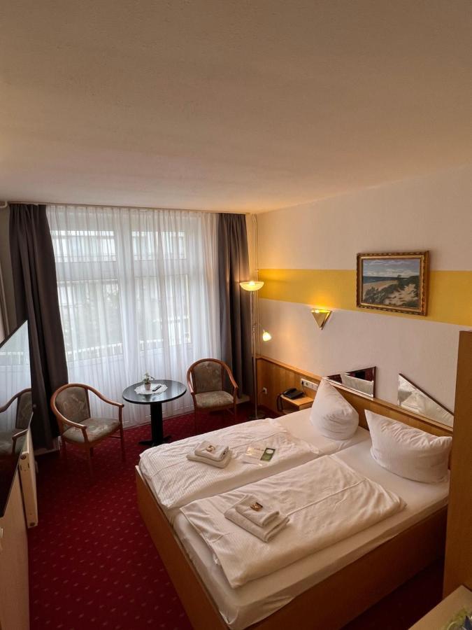 Hotel Poseidon Kuhlungsborn Bagian luar foto