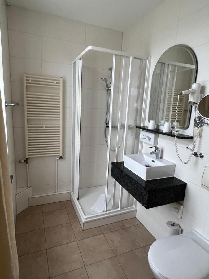 Hotel Poseidon Kuhlungsborn Bagian luar foto