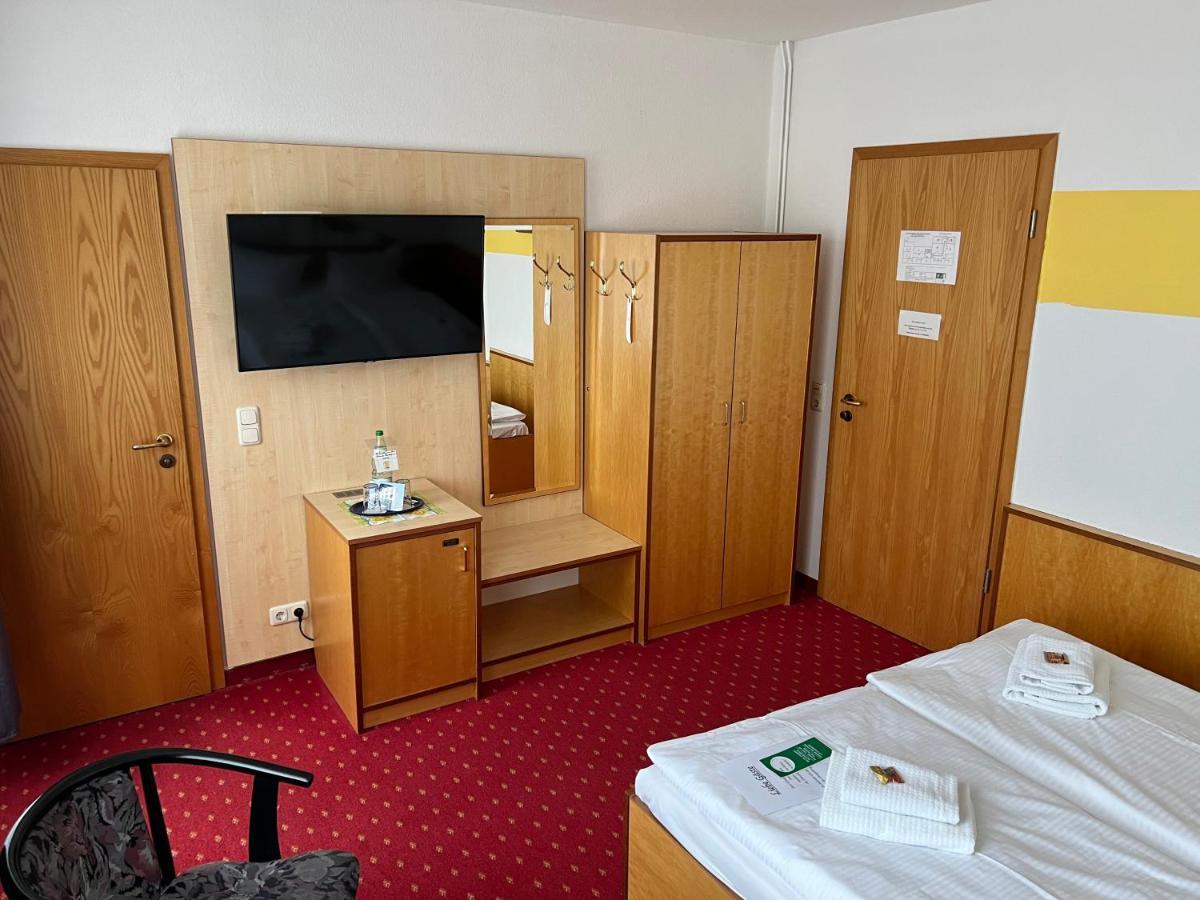 Hotel Poseidon Kuhlungsborn Bagian luar foto