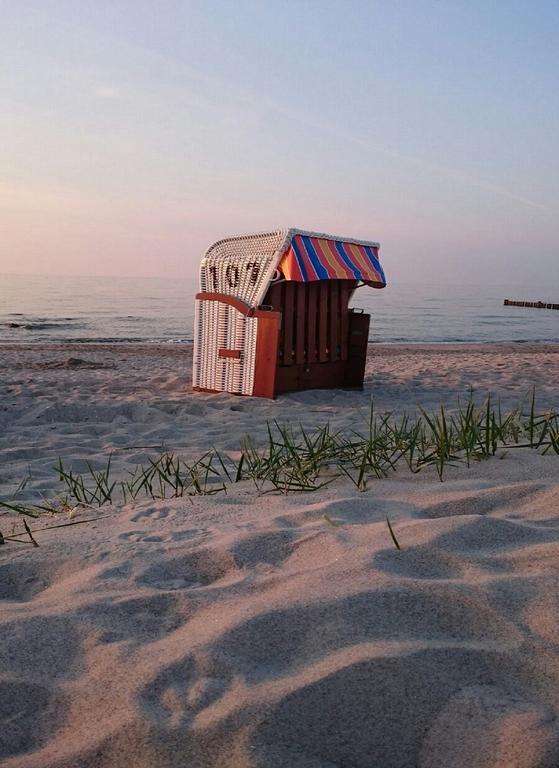 Hotel Poseidon Kuhlungsborn Bagian luar foto