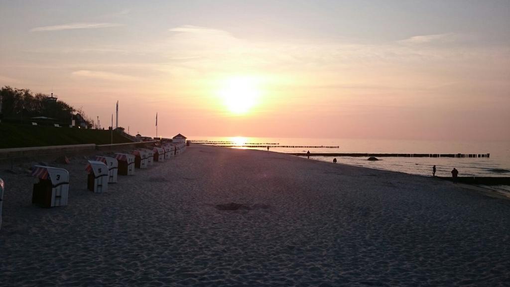 Hotel Poseidon Kuhlungsborn Bagian luar foto